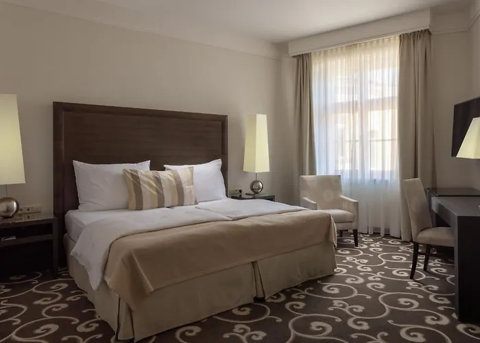 Grand Bohemia 5*